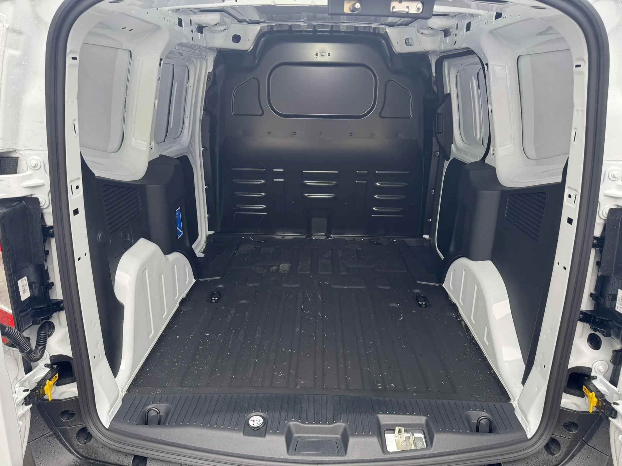 Hoofdafbeelding Ford E-Transit Courier