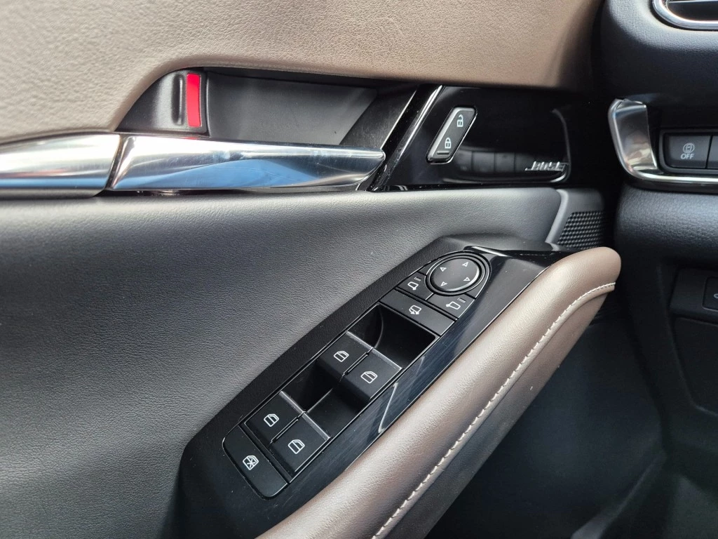 Hoofdafbeelding Mazda CX-30