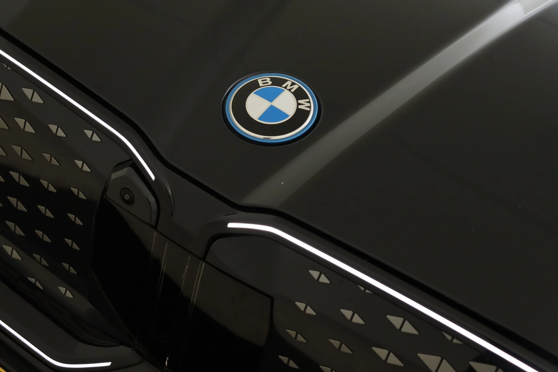 Hoofdafbeelding BMW iX2