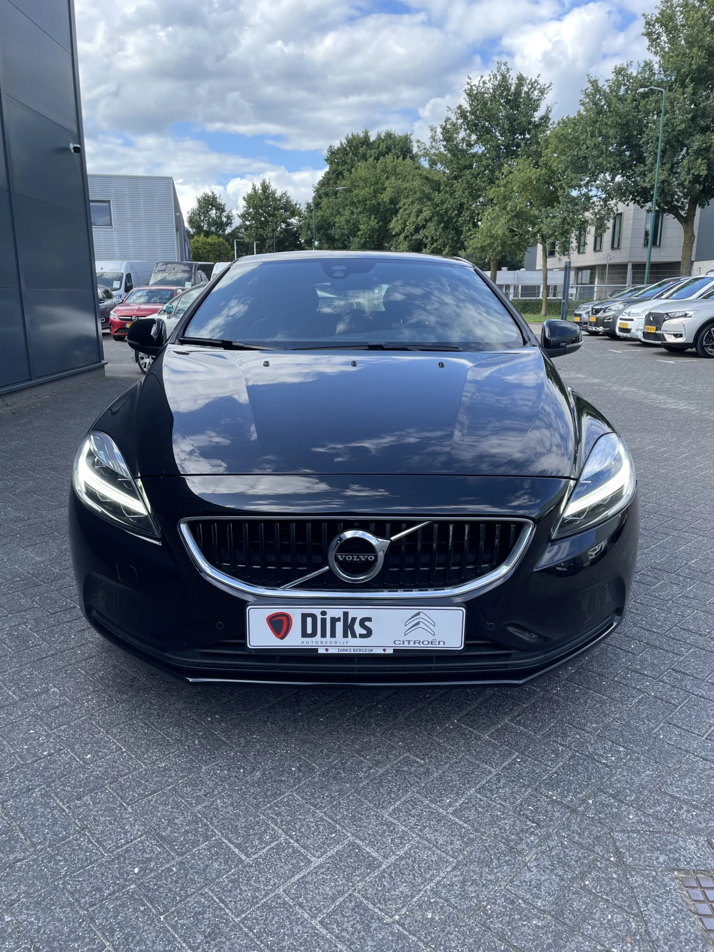 Hoofdafbeelding Volvo V40