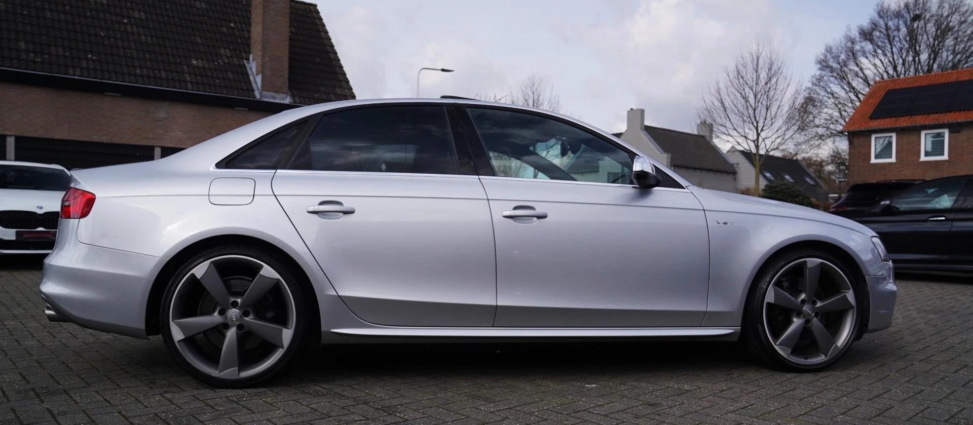 Hoofdafbeelding Audi S4