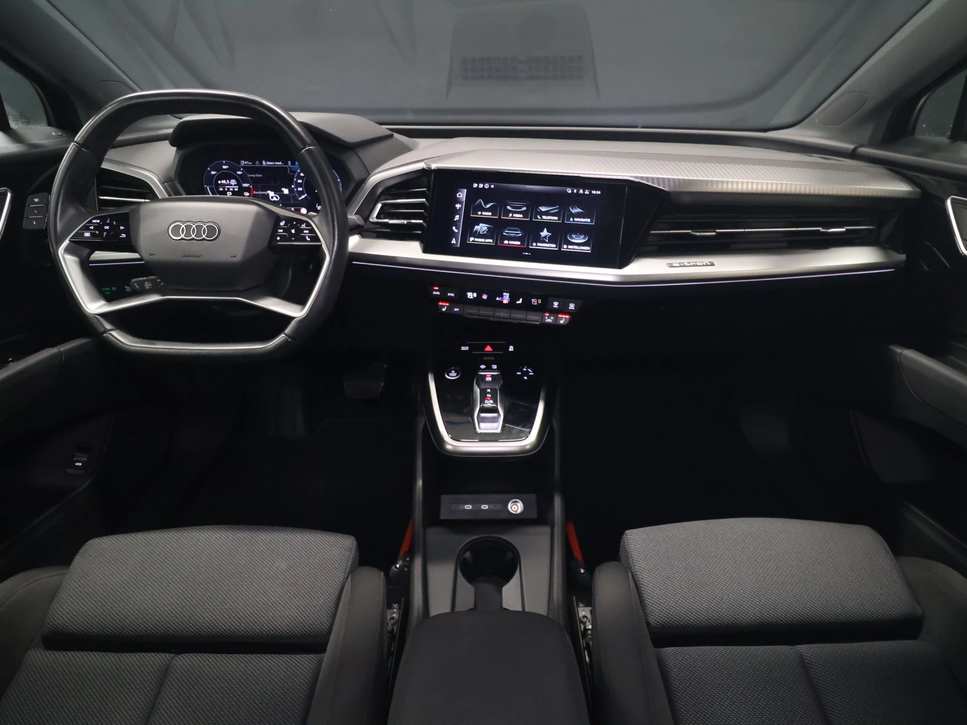Hoofdafbeelding Audi Q4 Sportback e-tron