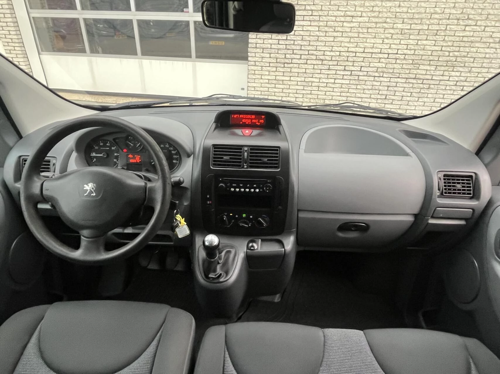 Hoofdafbeelding Peugeot Expert