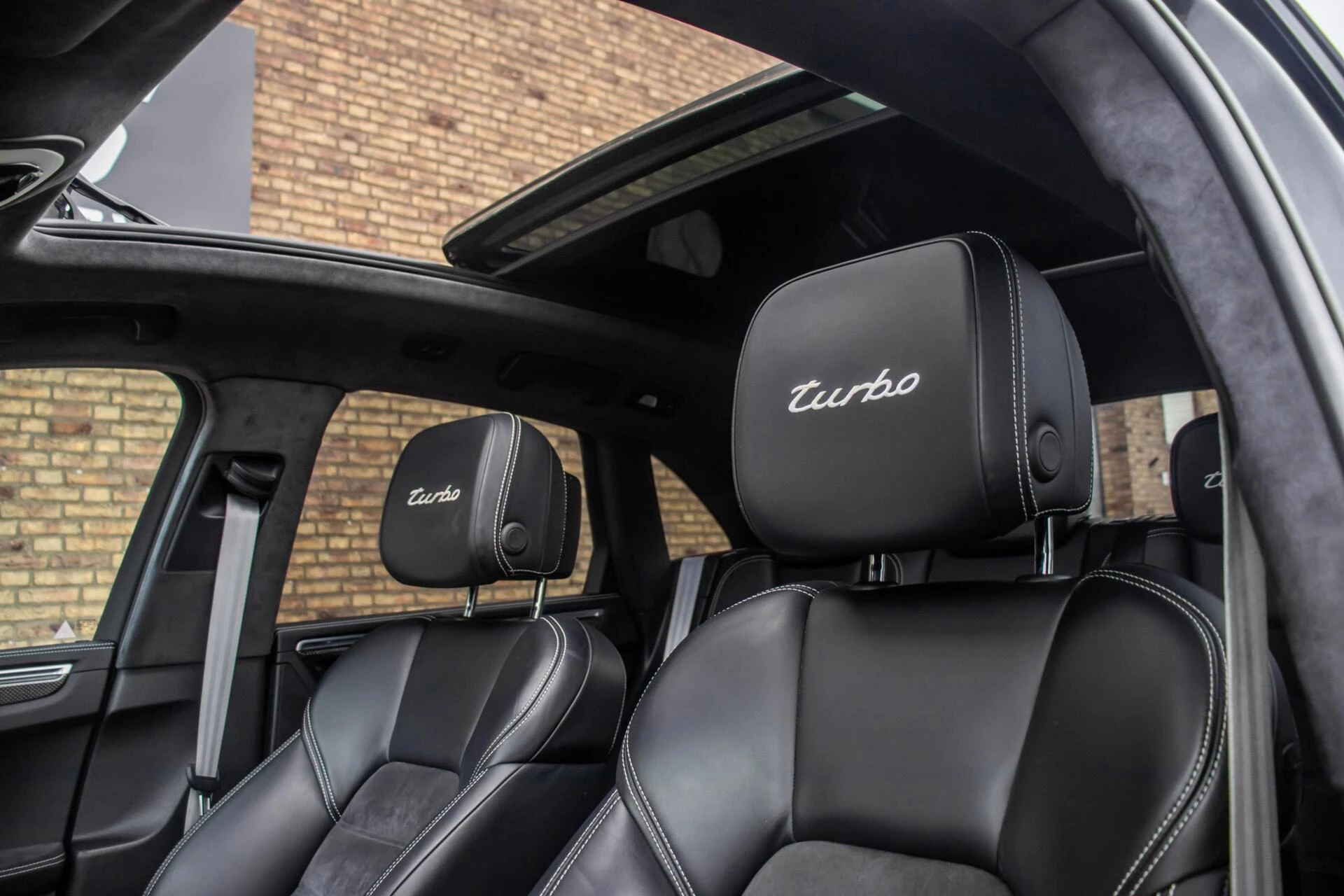 Hoofdafbeelding Porsche Macan