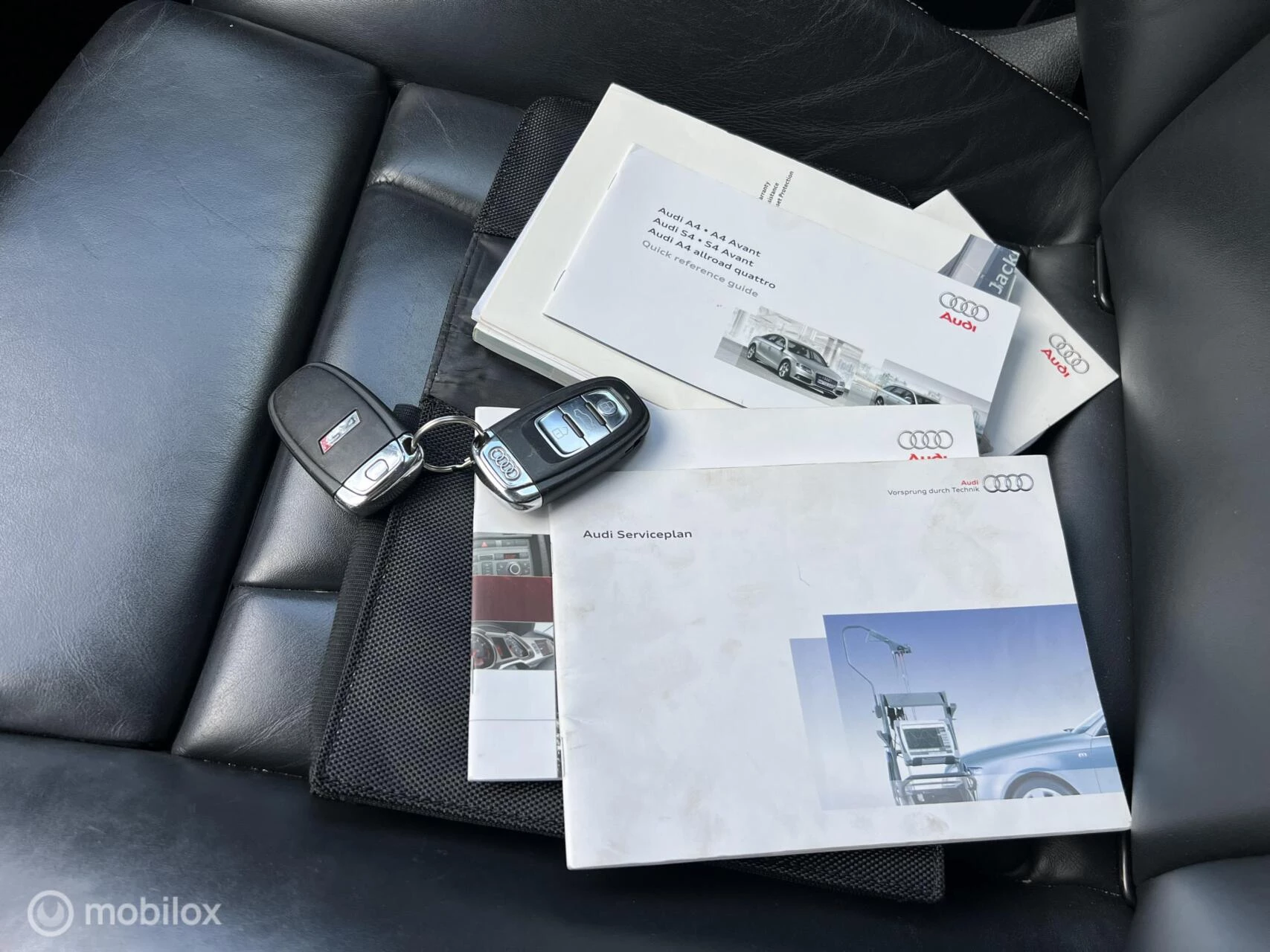 Hoofdafbeelding Audi S4