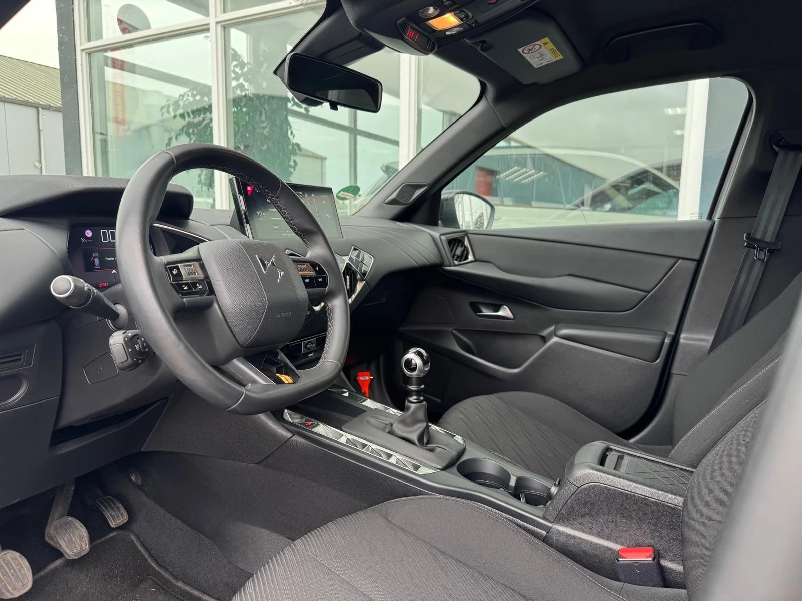 Hoofdafbeelding DS DS 3
