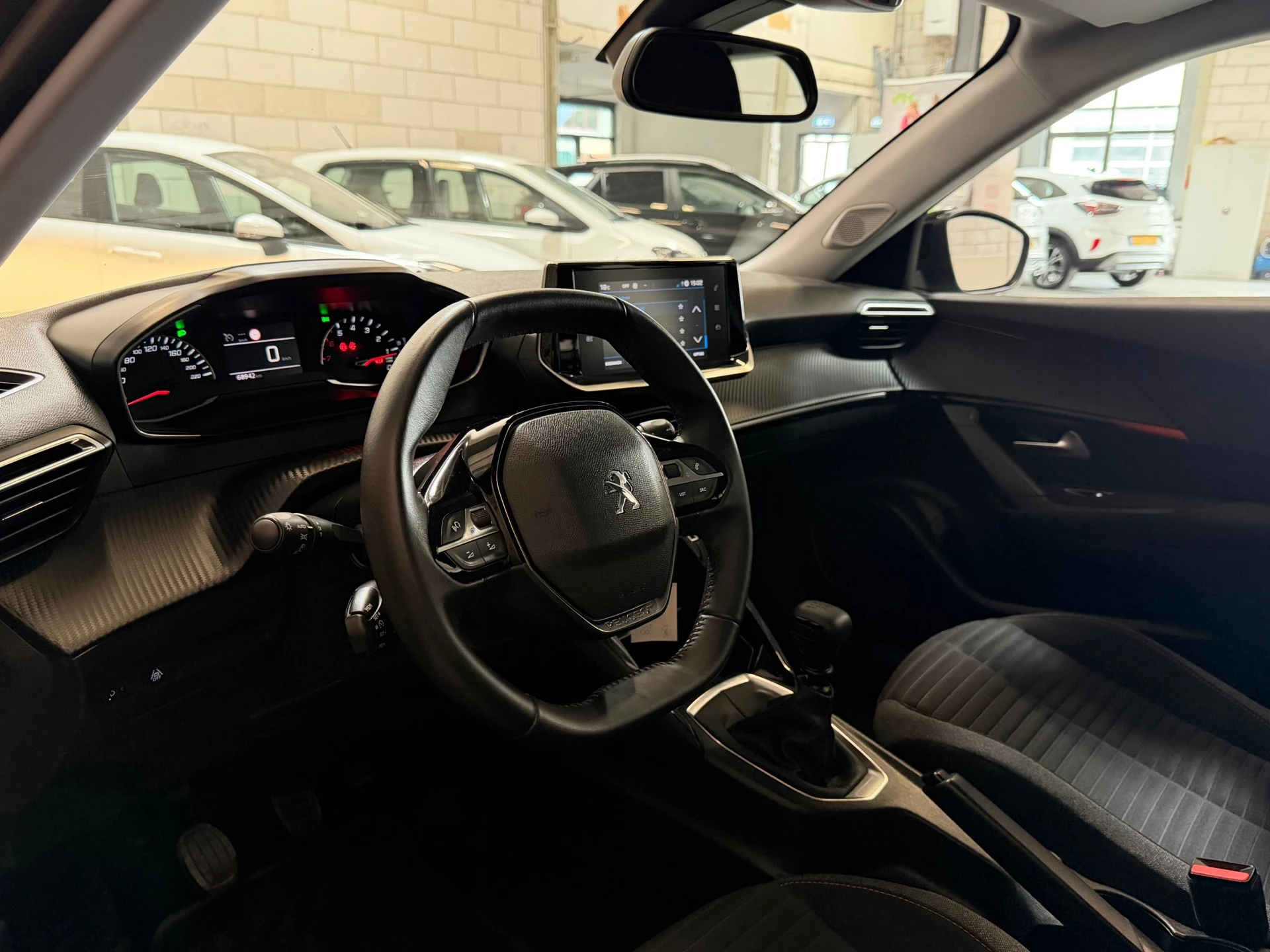 Hoofdafbeelding Peugeot 2008
