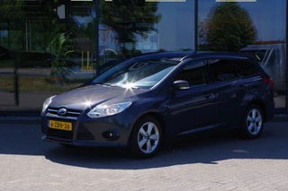 Ford Focus Wagon 1.6 TI-VCT Automaat Titanium, Trekhaak, Cruise Control, Winterpakket