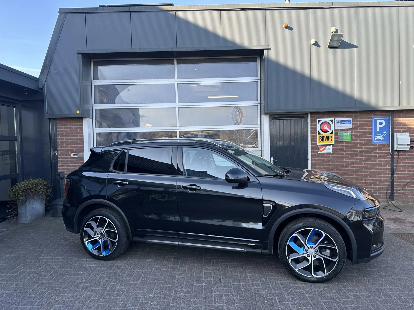 Hoofdafbeelding Lynk & Co 01