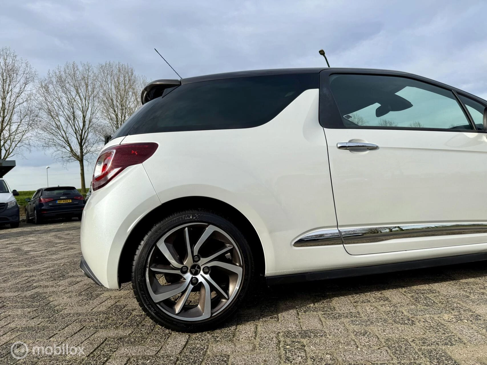 Hoofdafbeelding DS DS 3