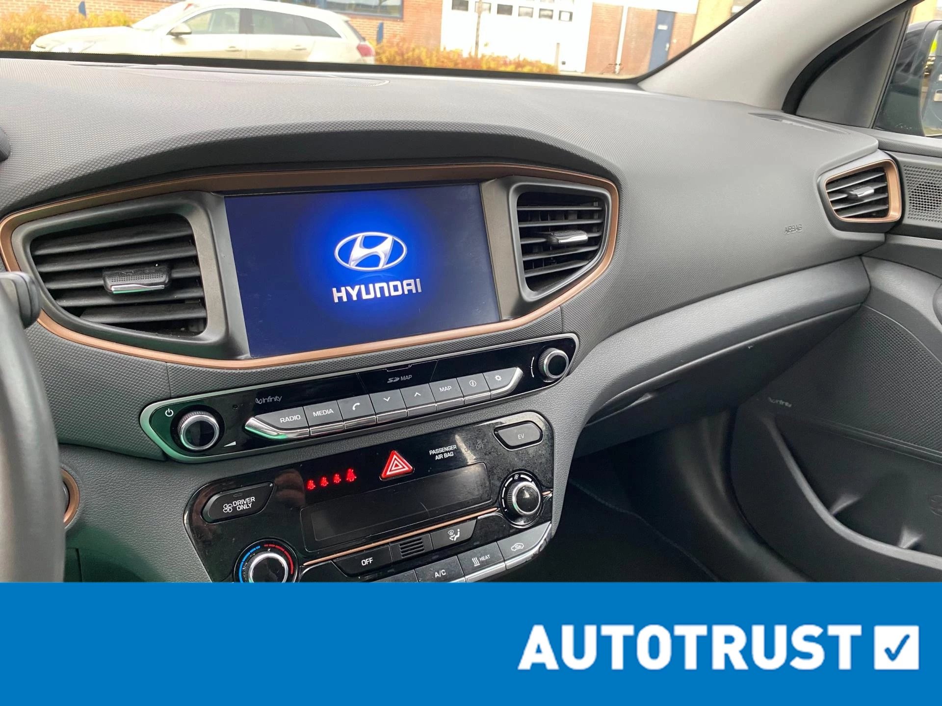 Hoofdafbeelding Hyundai IONIQ