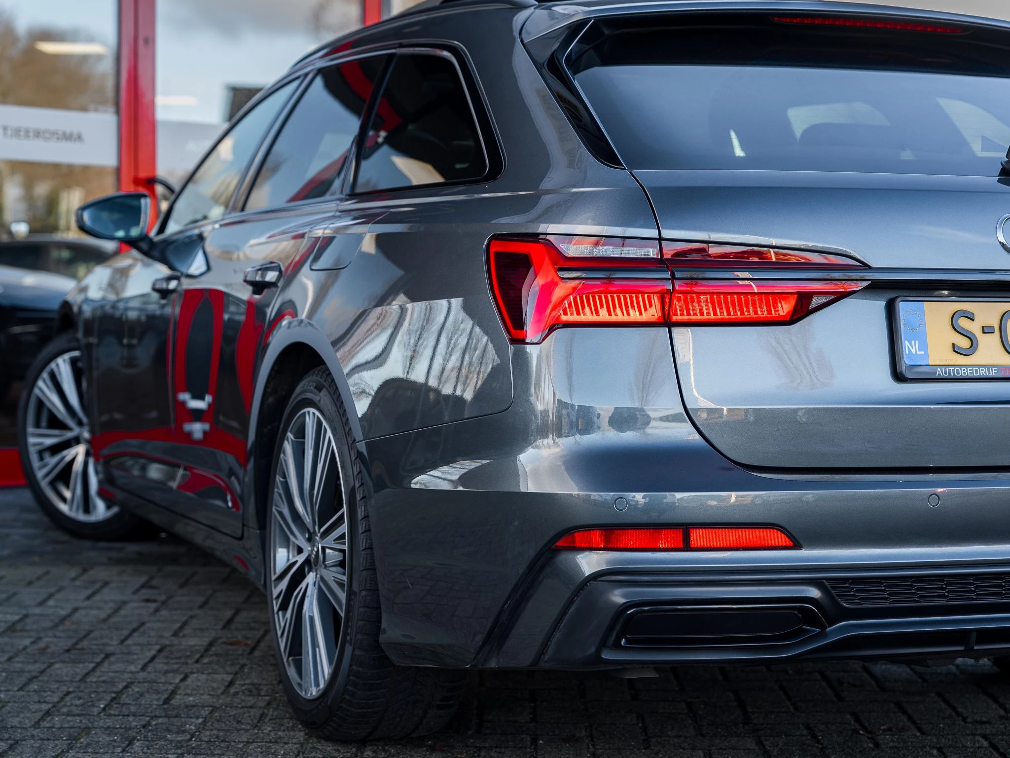 Hoofdafbeelding Audi A6