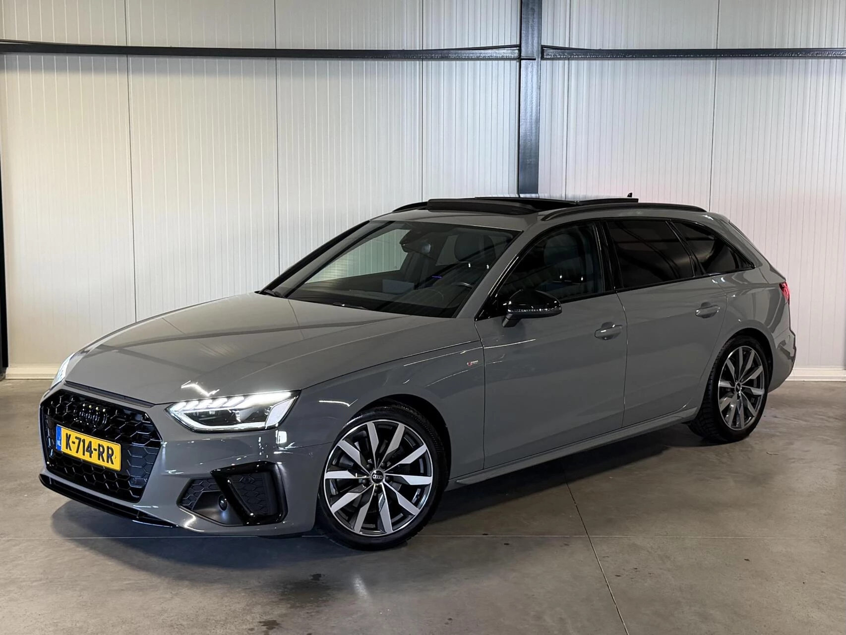 Hoofdafbeelding Audi A4