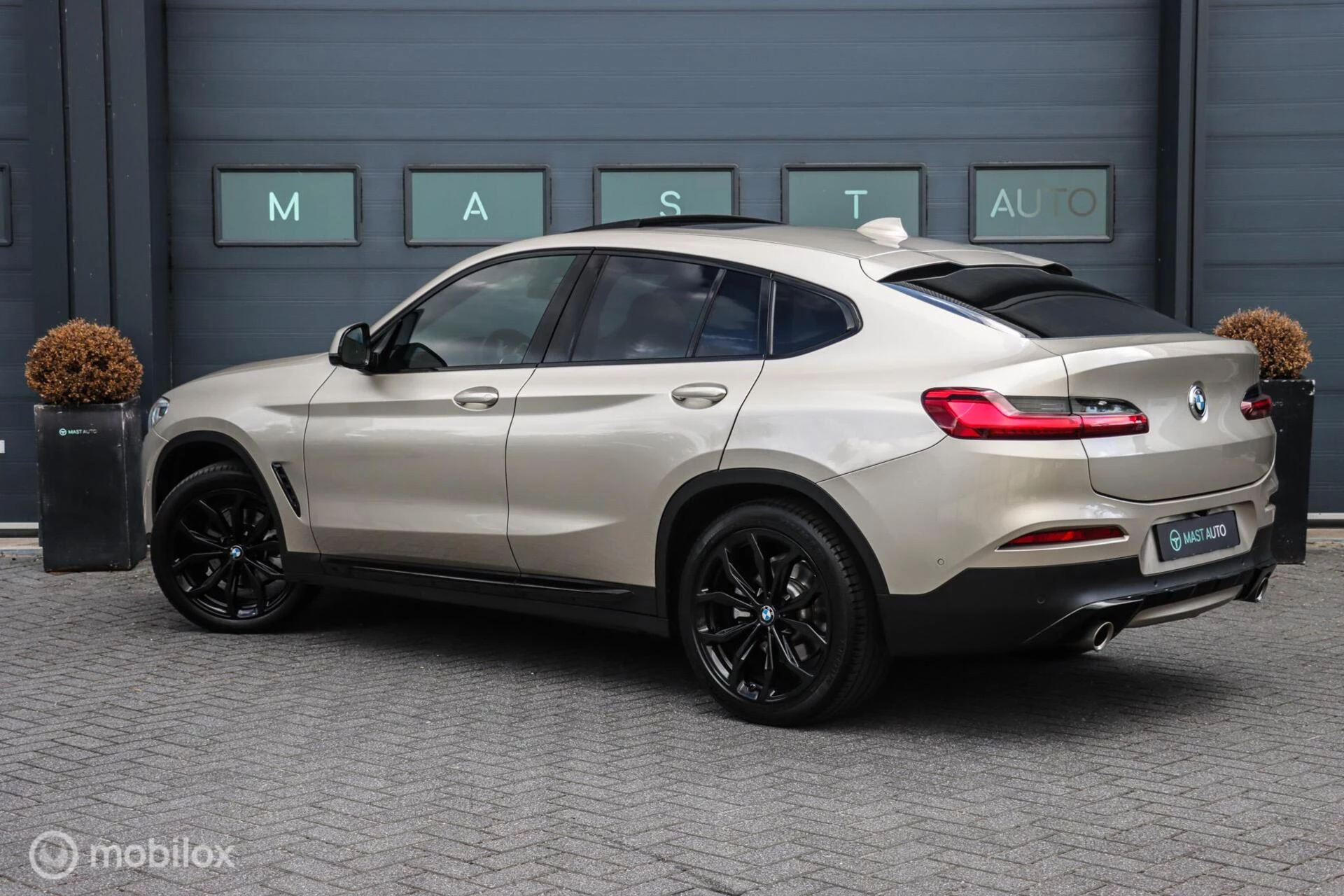 Hoofdafbeelding BMW X4