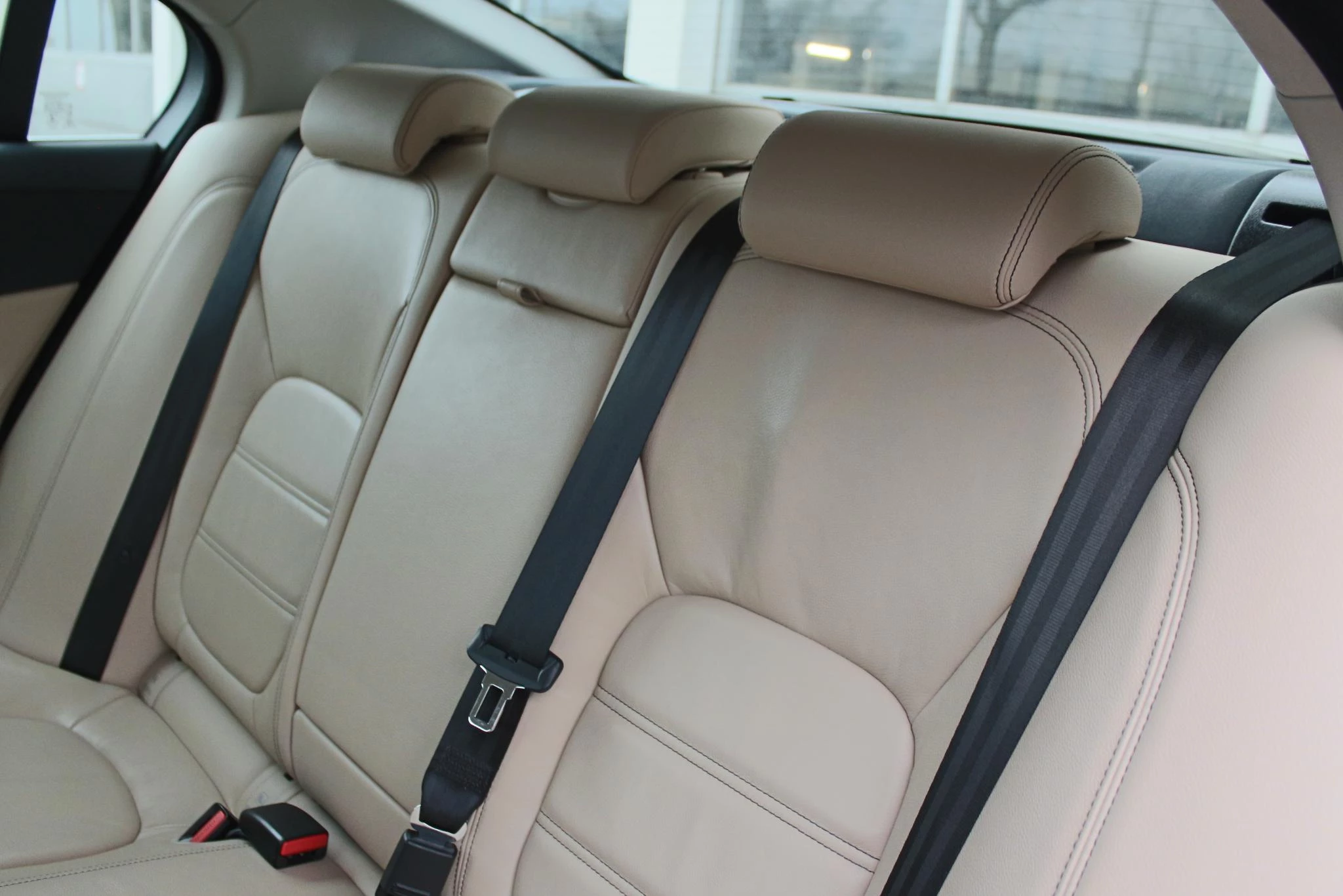 Hoofdafbeelding Jaguar XE