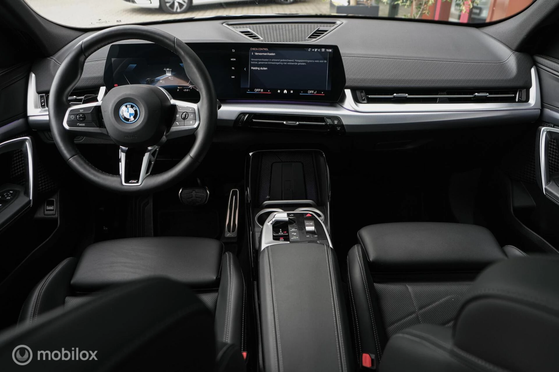 Hoofdafbeelding BMW iX2