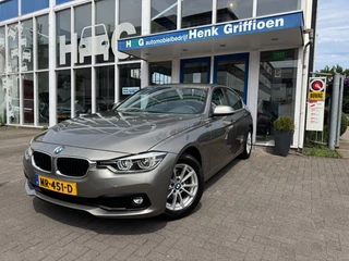Hoofdafbeelding BMW 3 Serie BMW 3 Serie 318i Centennial Executive I Navigatie I Sportstoel I Climate contr.
