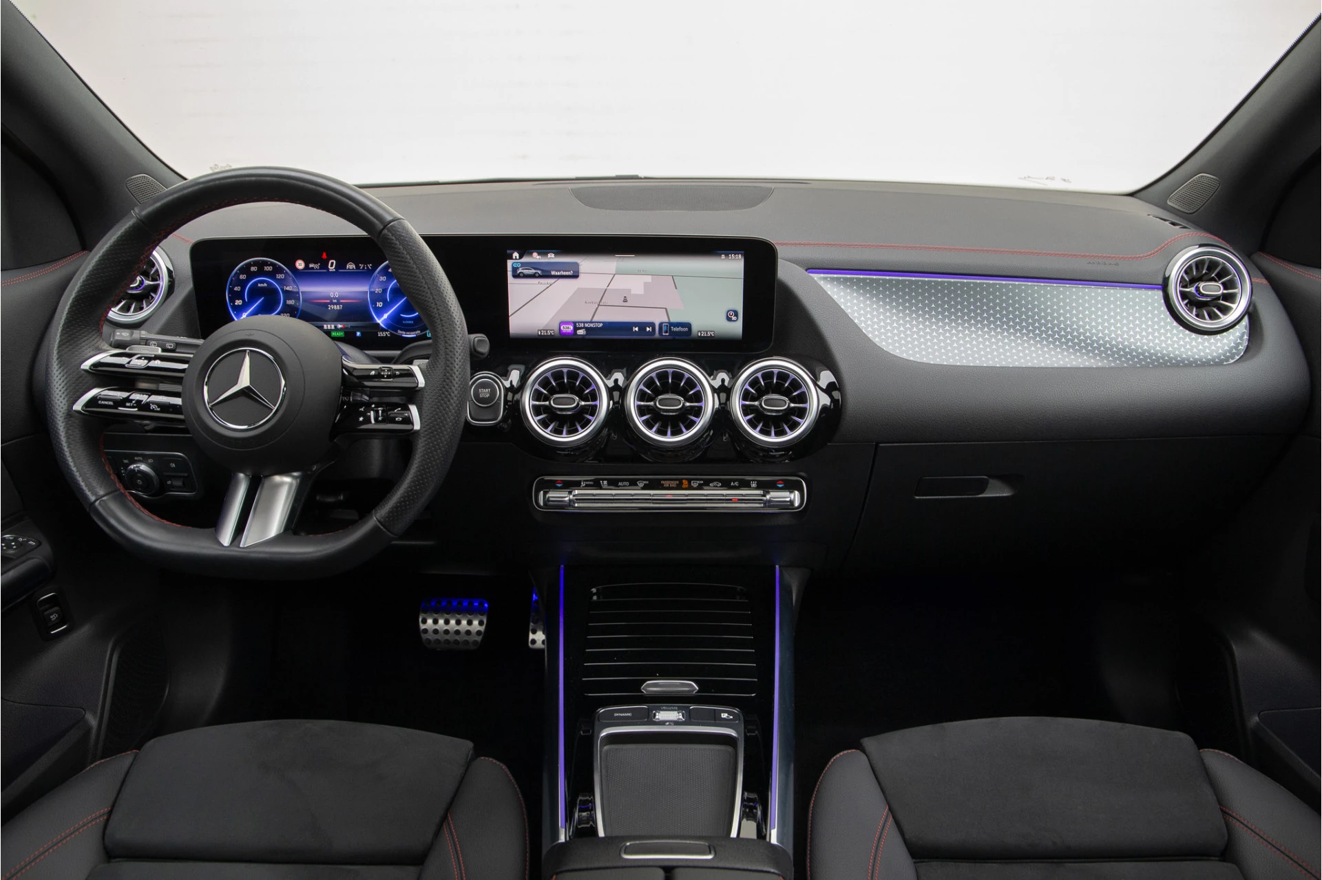 Hoofdafbeelding Mercedes-Benz EQA