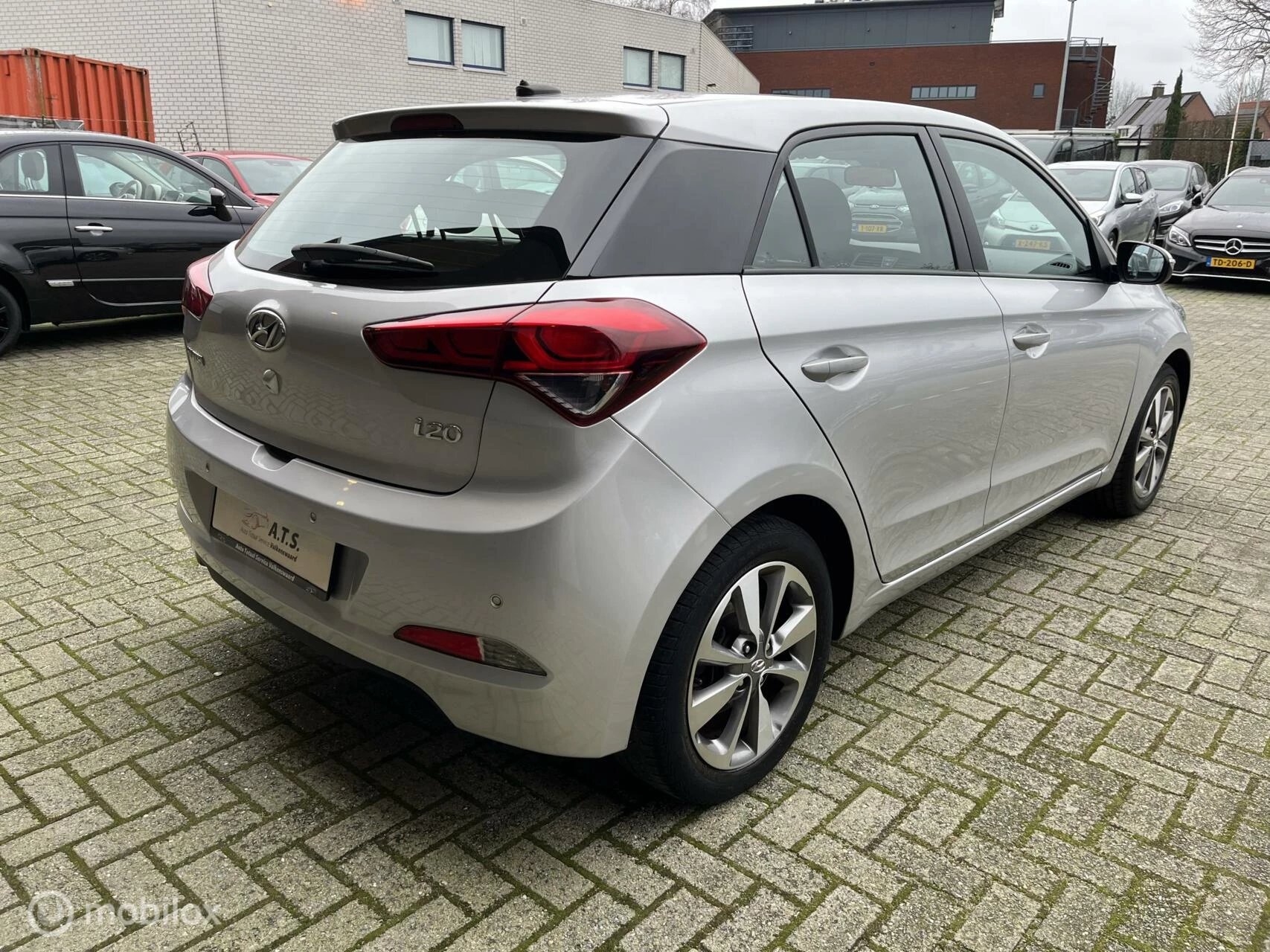 Hoofdafbeelding Hyundai i20