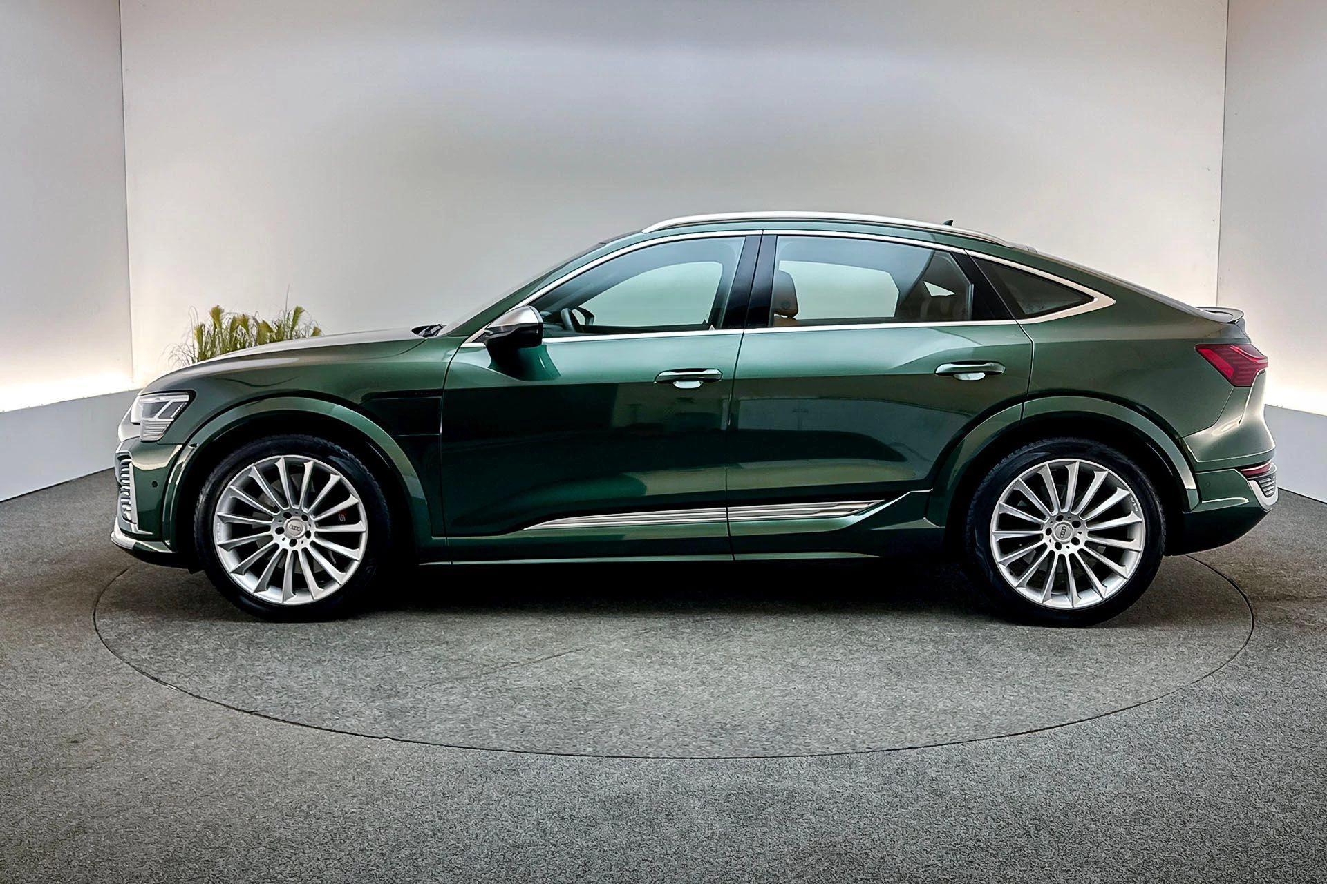 Hoofdafbeelding Audi Q8 Sportback e-tron