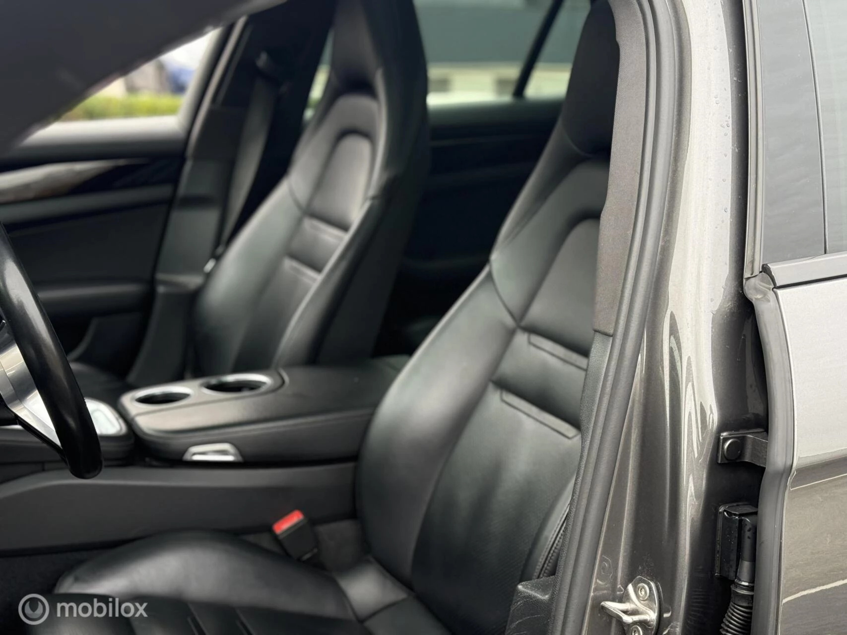 Hoofdafbeelding Porsche Panamera