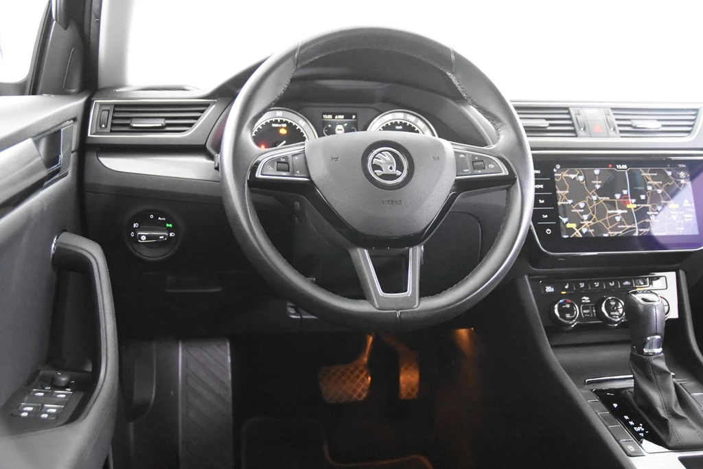 Hoofdafbeelding Škoda Superb