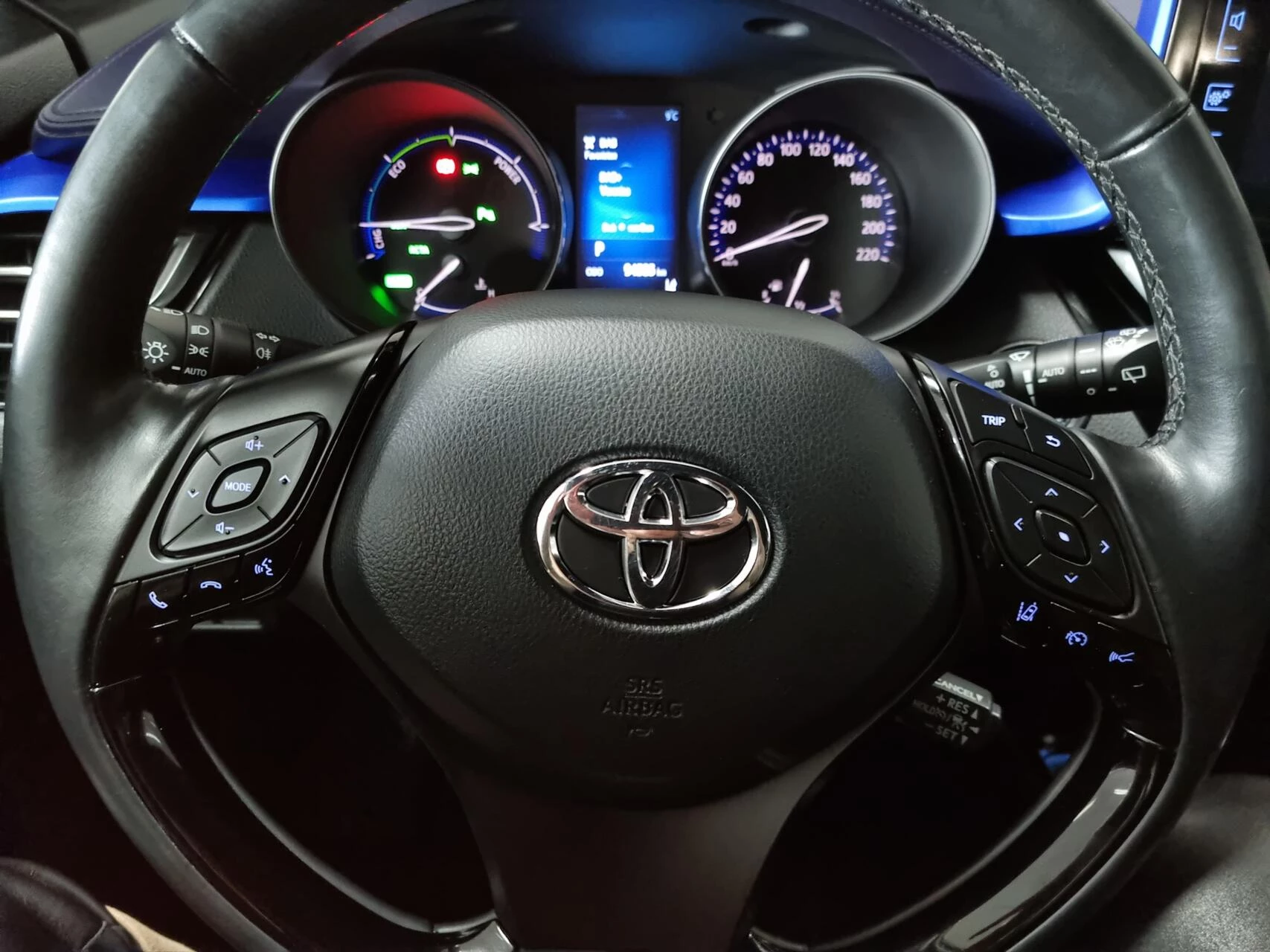 Hoofdafbeelding Toyota C-HR