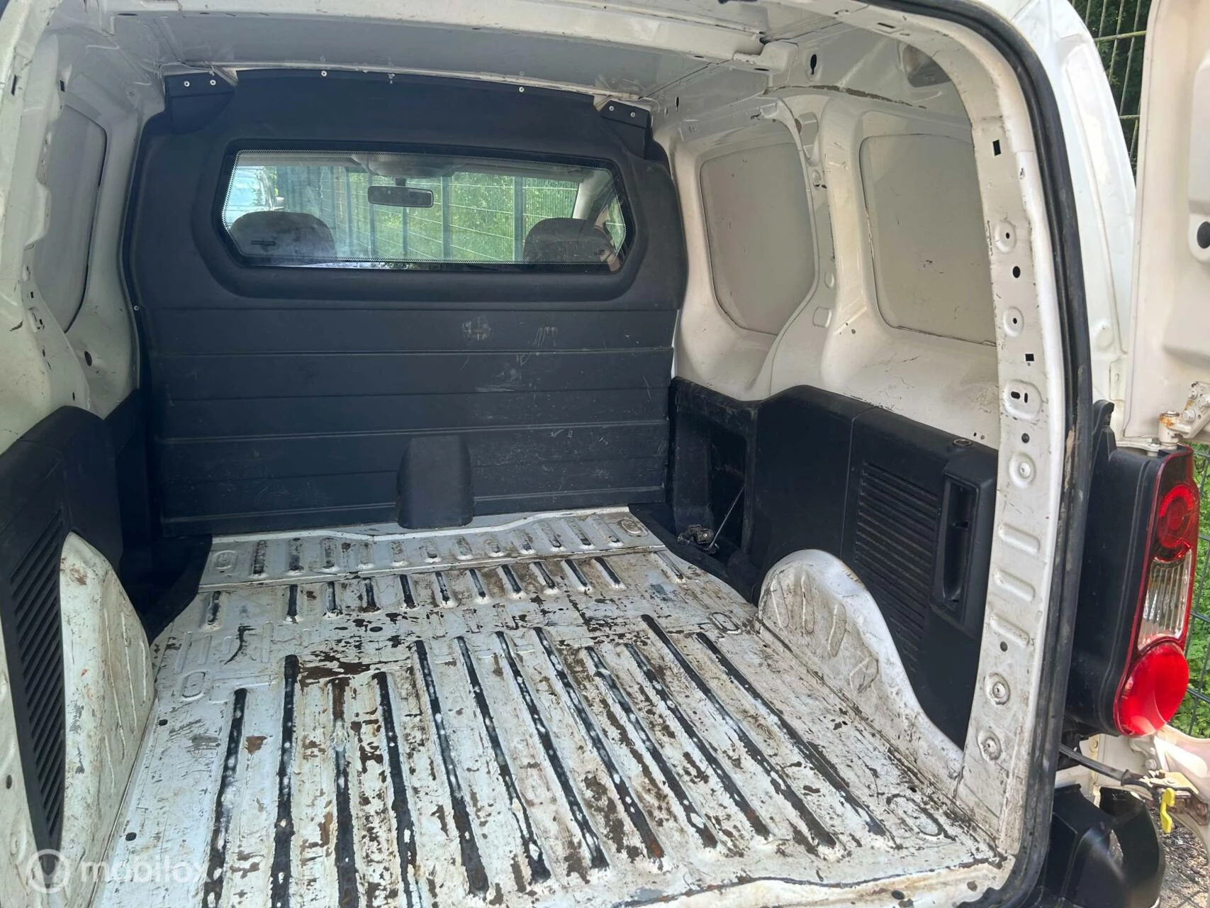 Hoofdafbeelding Peugeot Partner