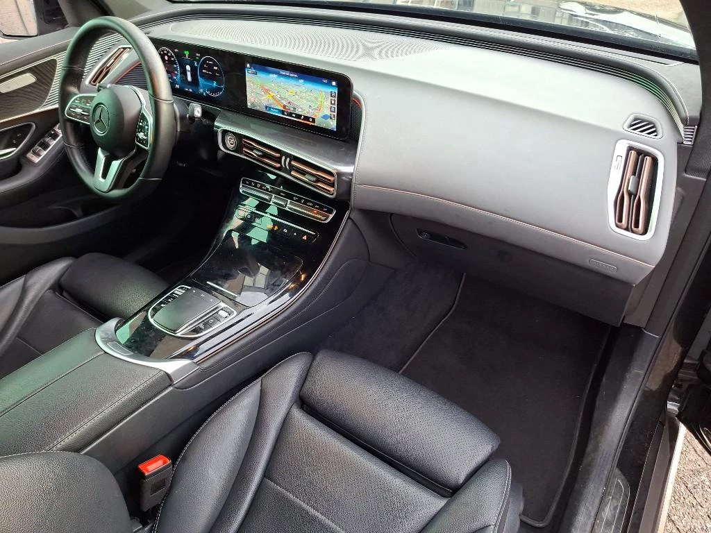 Hoofdafbeelding Mercedes-Benz EQC