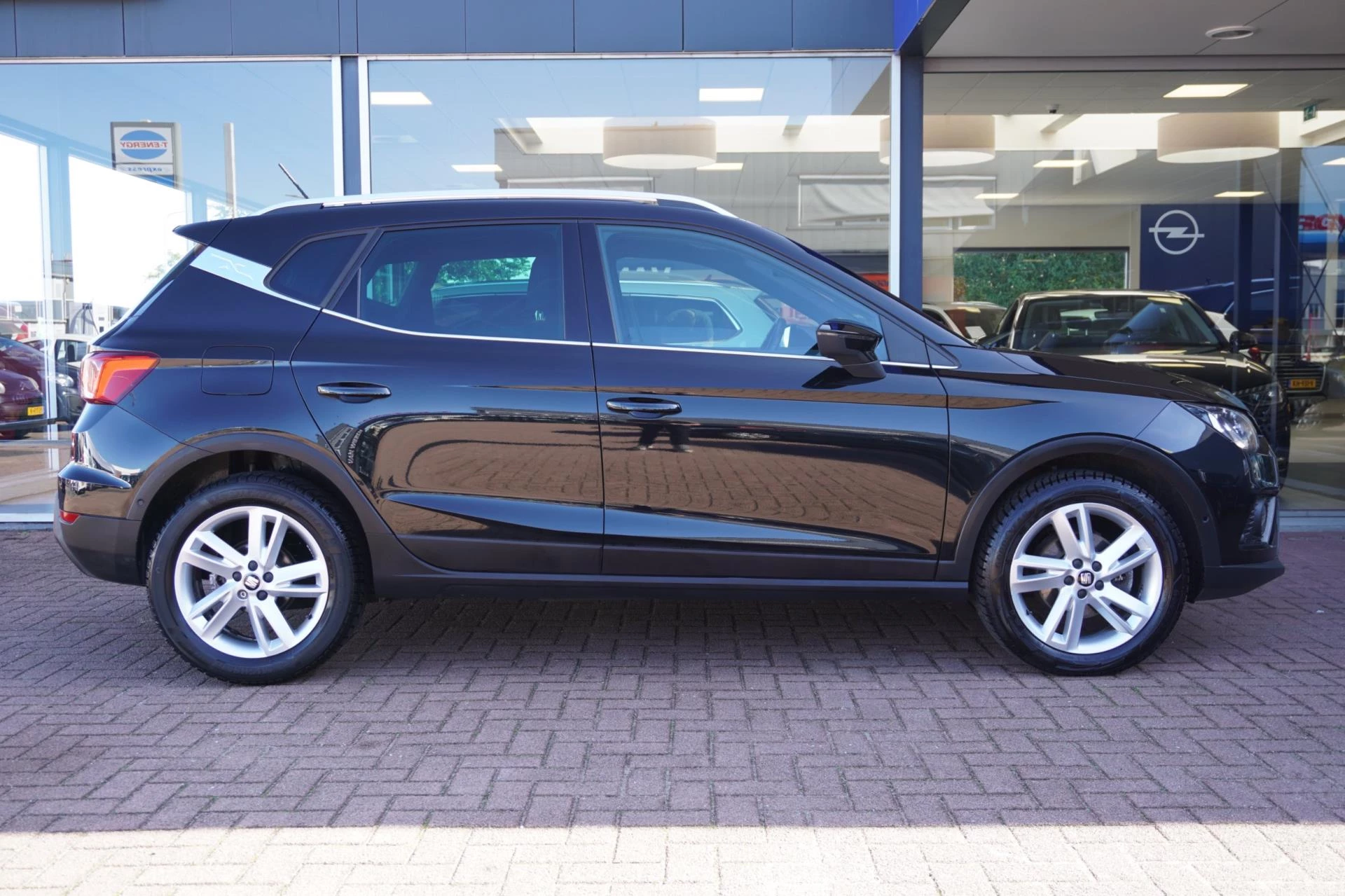 Hoofdafbeelding SEAT Arona