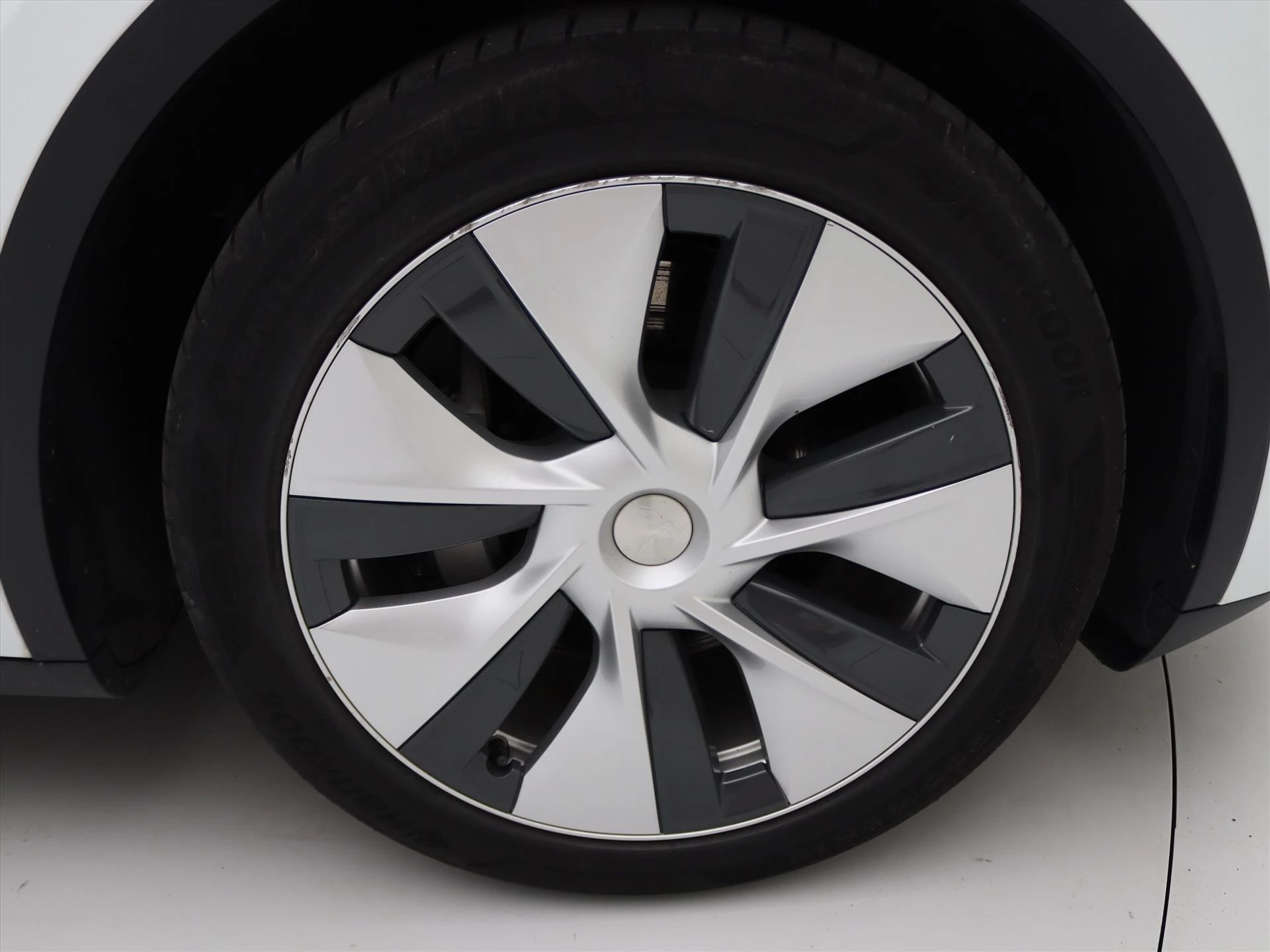 Hoofdafbeelding Tesla Model Y
