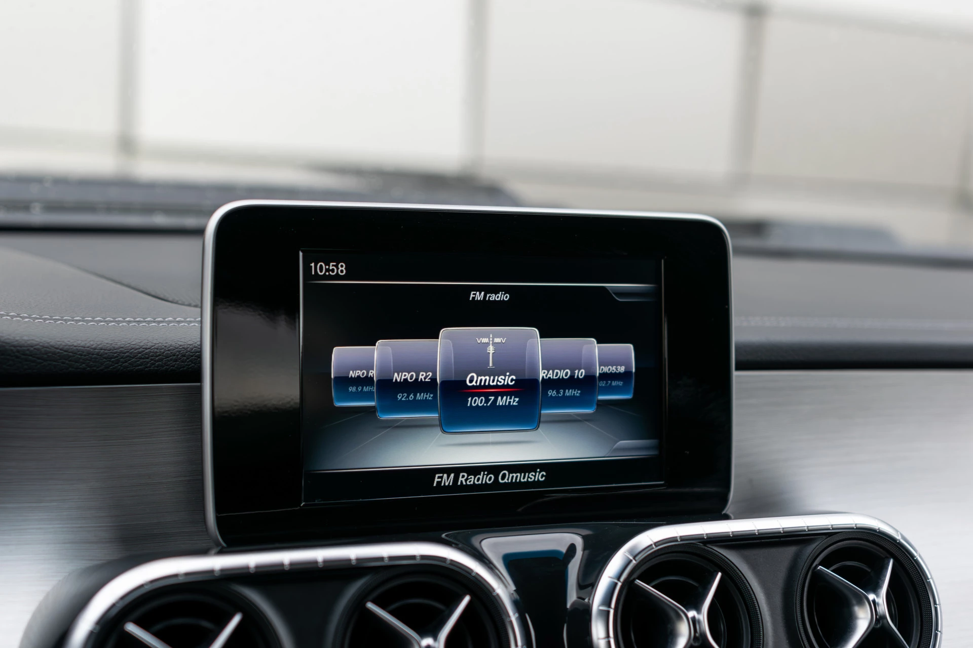 Hoofdafbeelding Mercedes-Benz X-Klasse