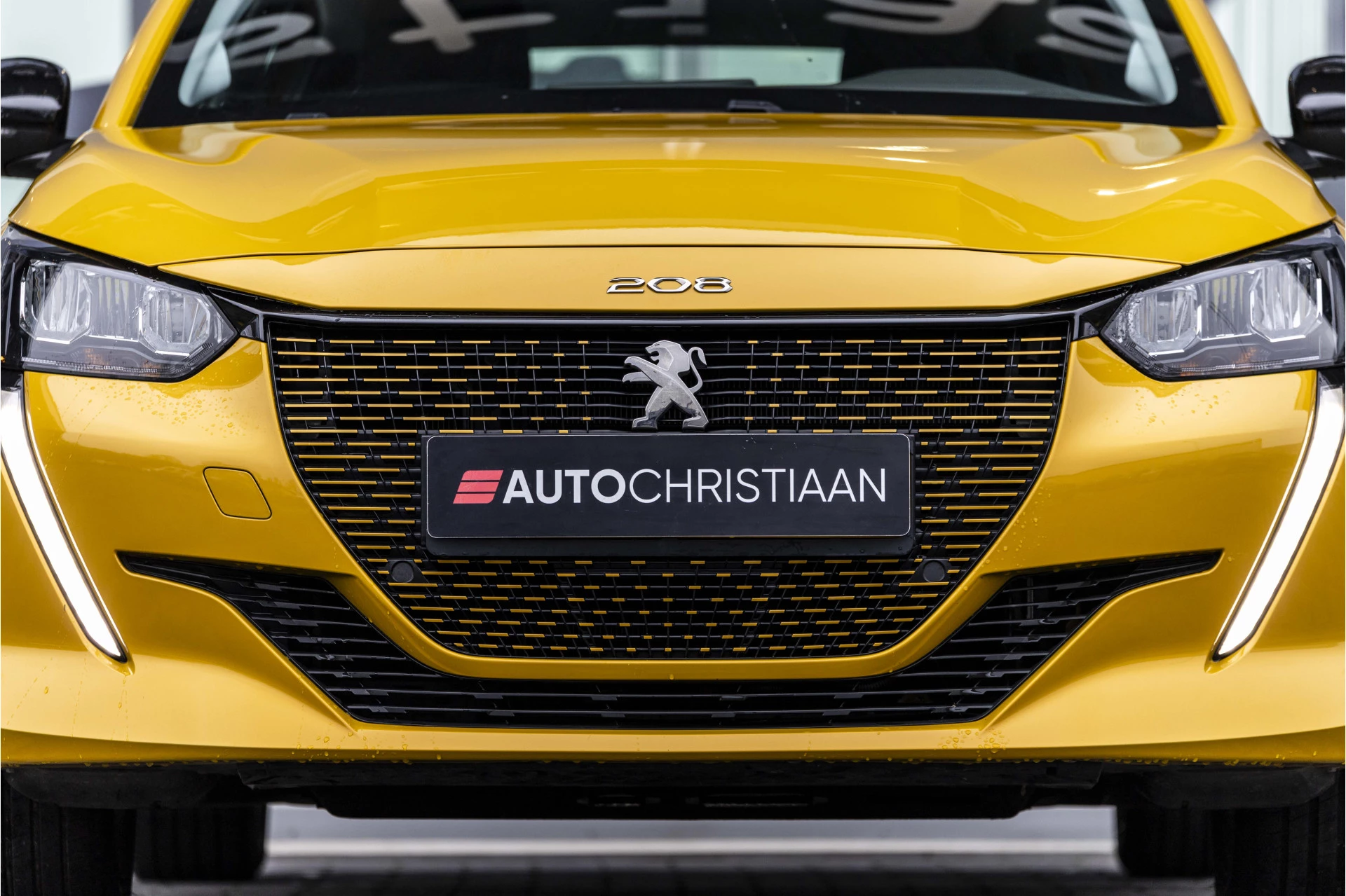 Hoofdafbeelding Peugeot e-208