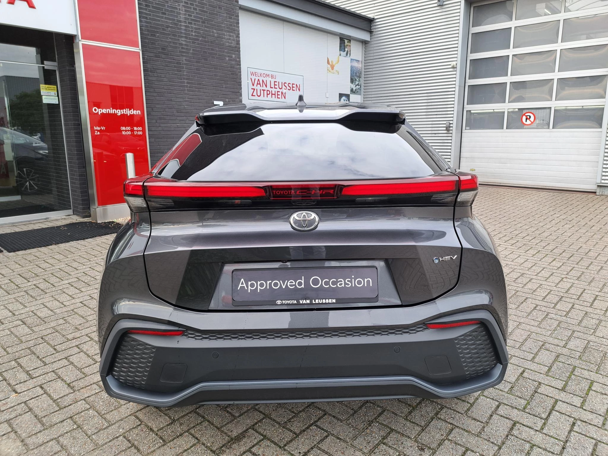 Hoofdafbeelding Toyota C-HR