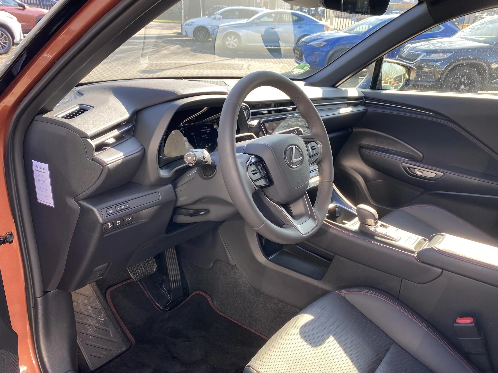 Hoofdafbeelding Lexus LBX