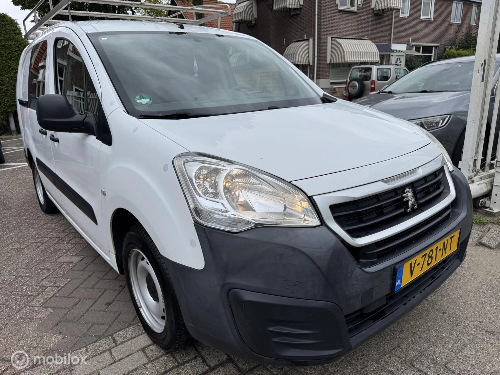 Hoofdafbeelding Peugeot Partner