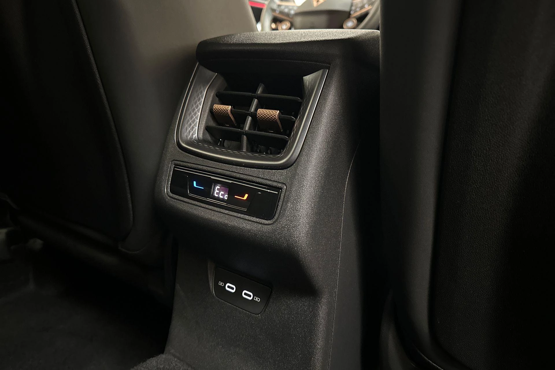 Hoofdafbeelding CUPRA Terramar