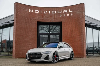 Hoofdafbeelding Audi RS6 Audi RS6 Avant 4.0 TFSI quattro Kreide RS Dynamic Plus 305km/h