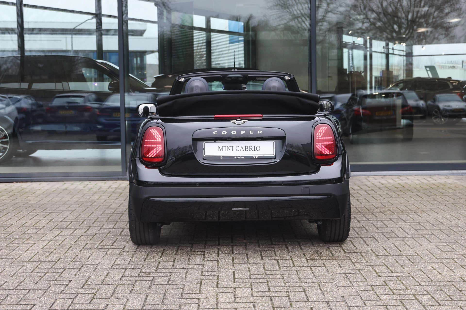 Hoofdafbeelding MINI Cooper Cabrio