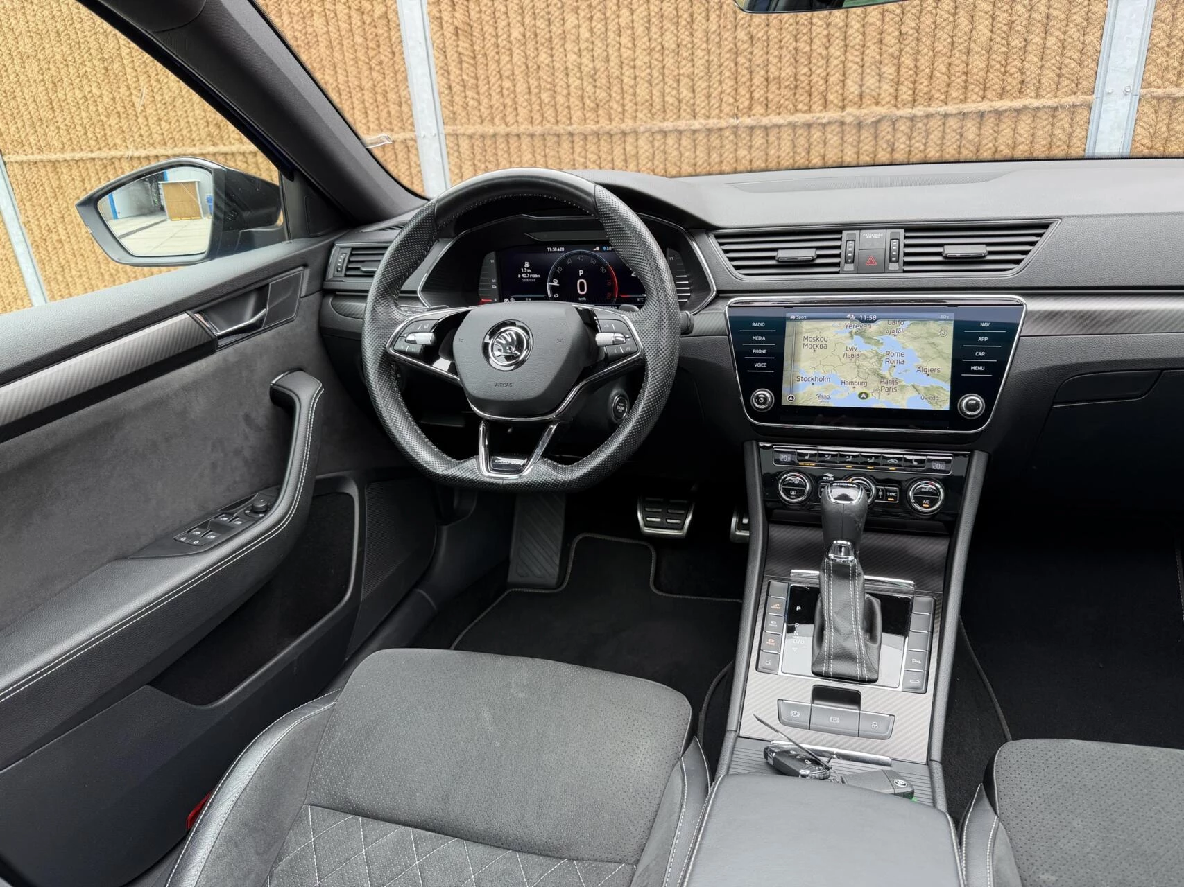 Hoofdafbeelding Škoda Superb