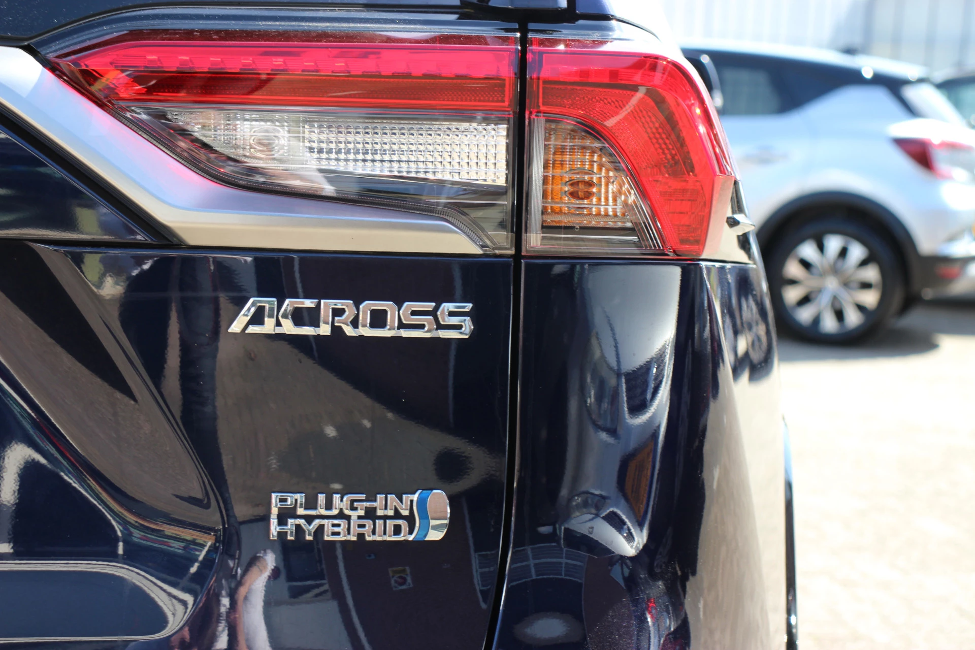 Hoofdafbeelding Suzuki Across