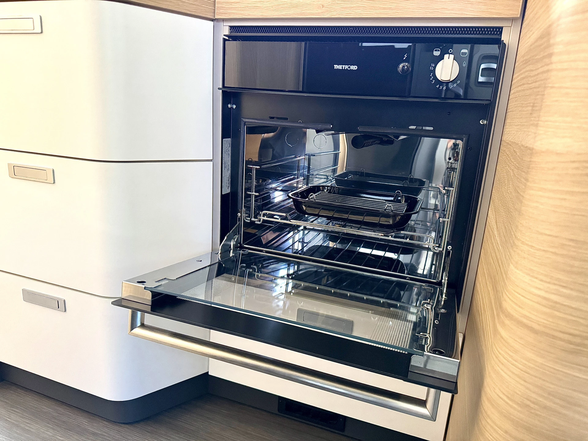 Hoofdafbeelding Adria CORAL 670 SL