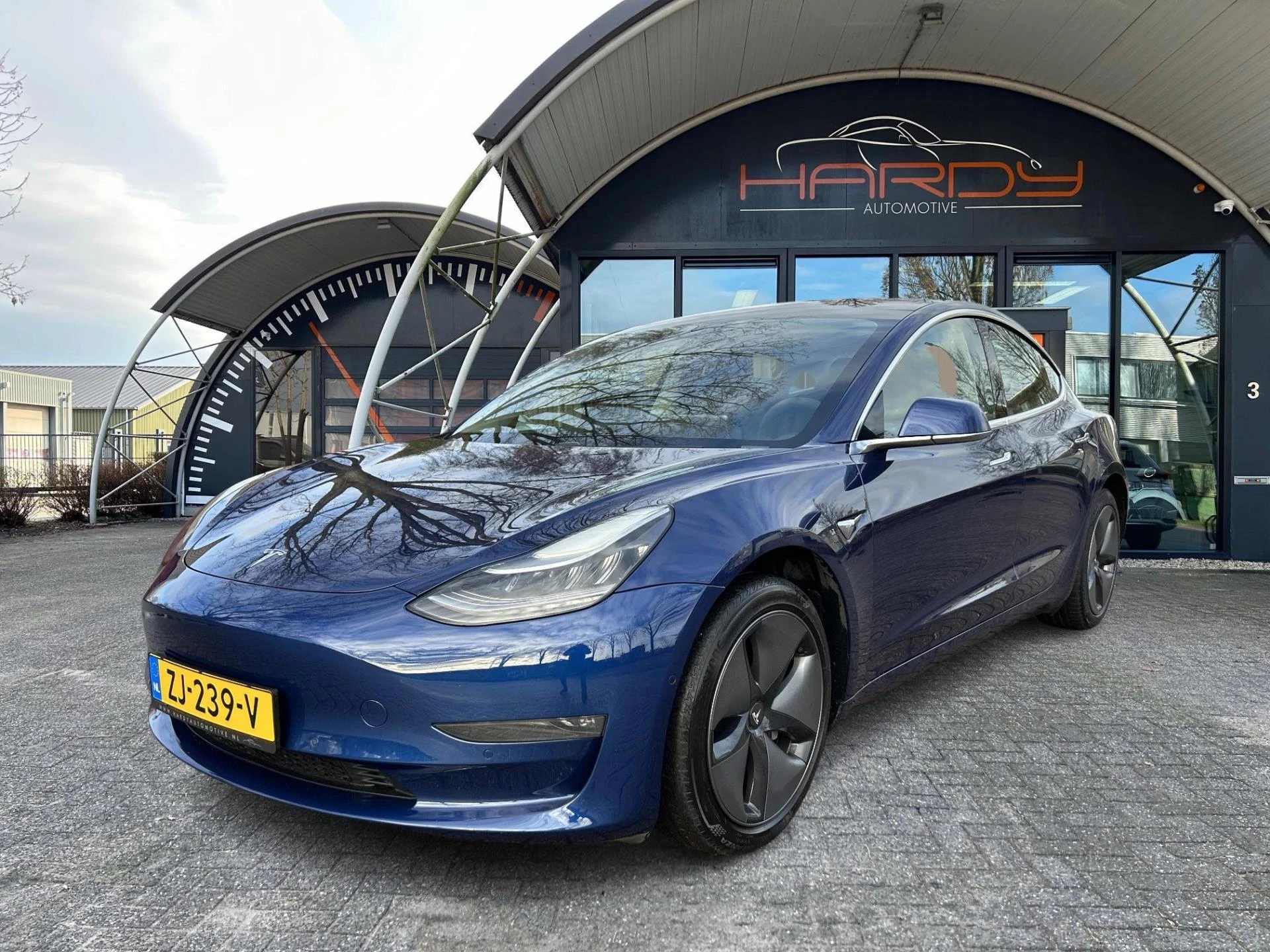 Hoofdafbeelding Tesla Model 3