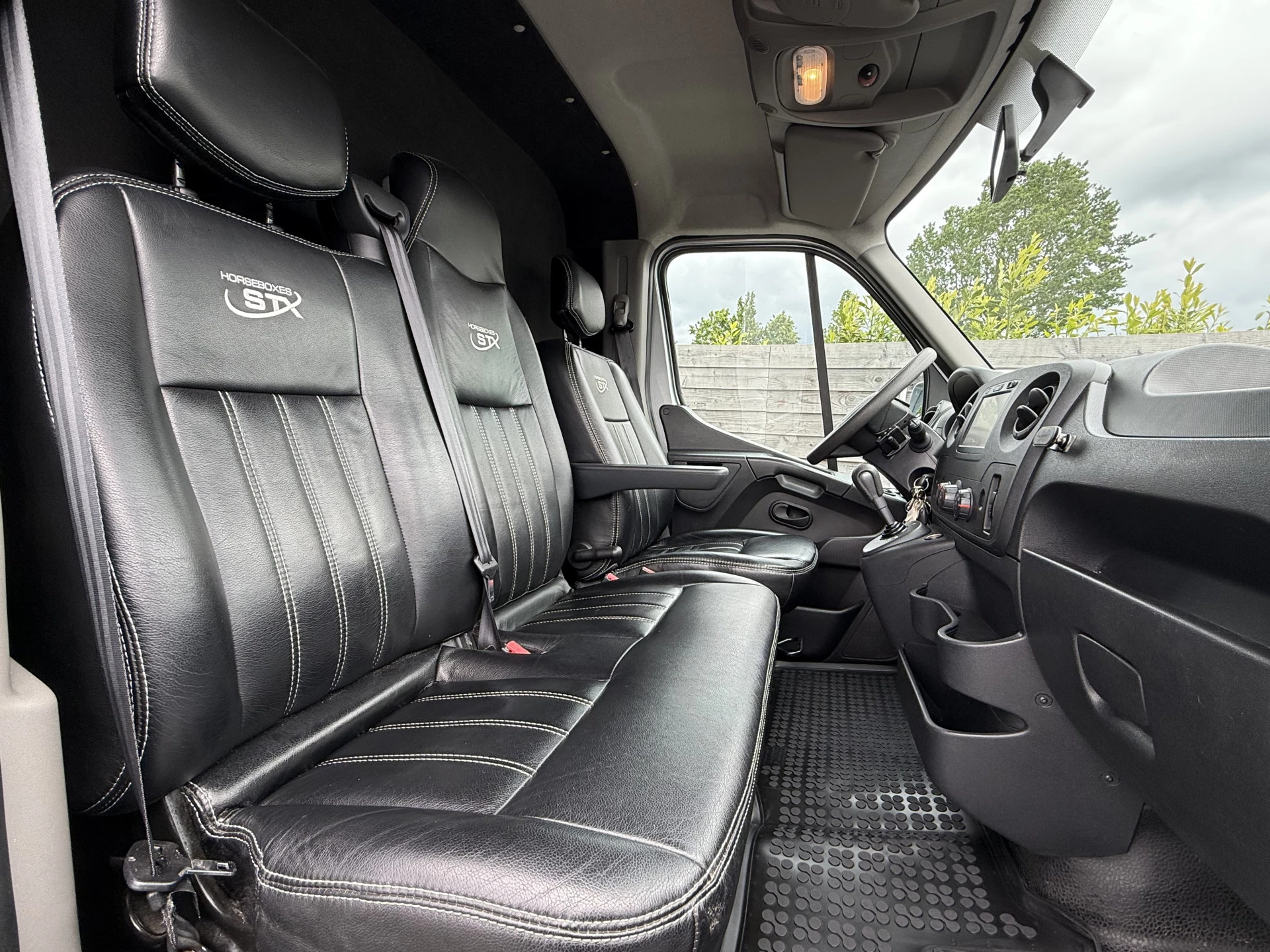 Hoofdafbeelding Opel Movano