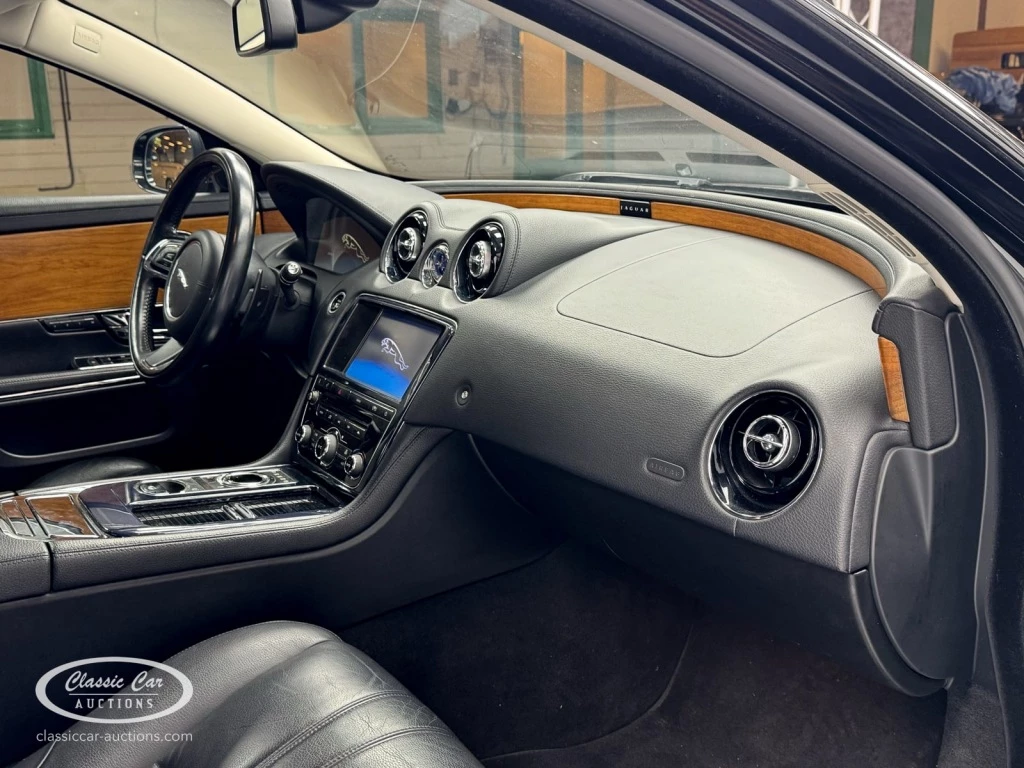 Hoofdafbeelding Jaguar XJ