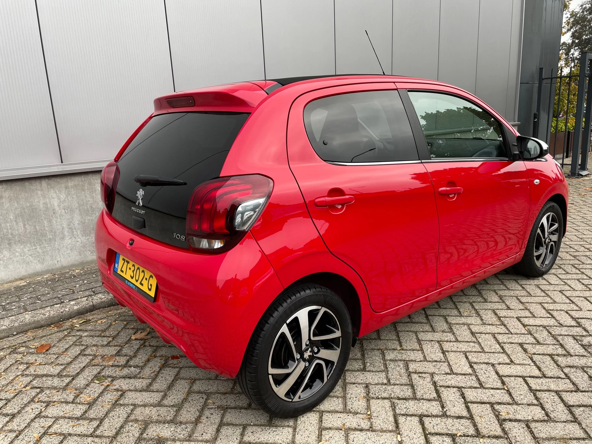 Hoofdafbeelding Peugeot 108