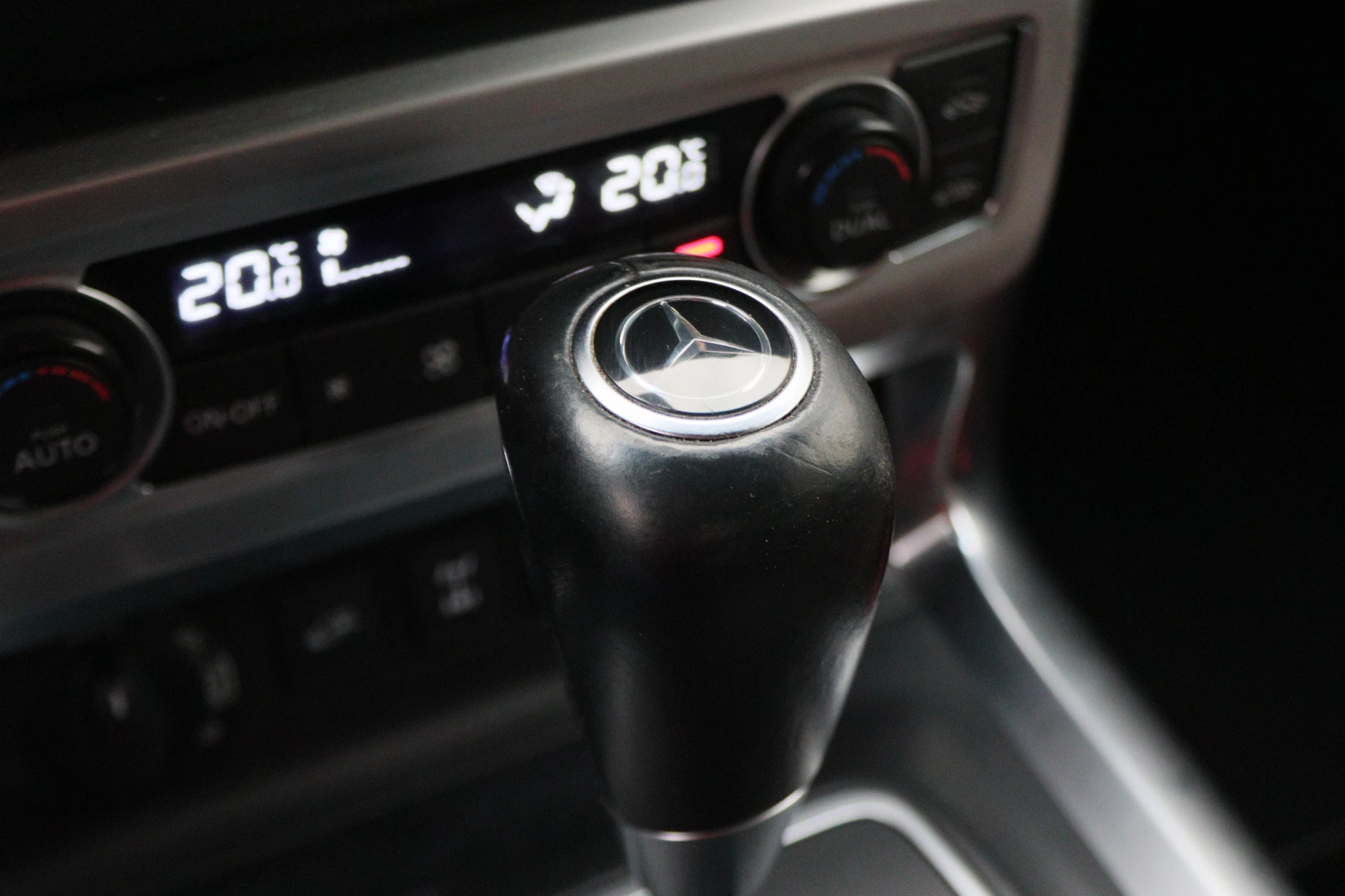 Hoofdafbeelding Mercedes-Benz X-Klasse