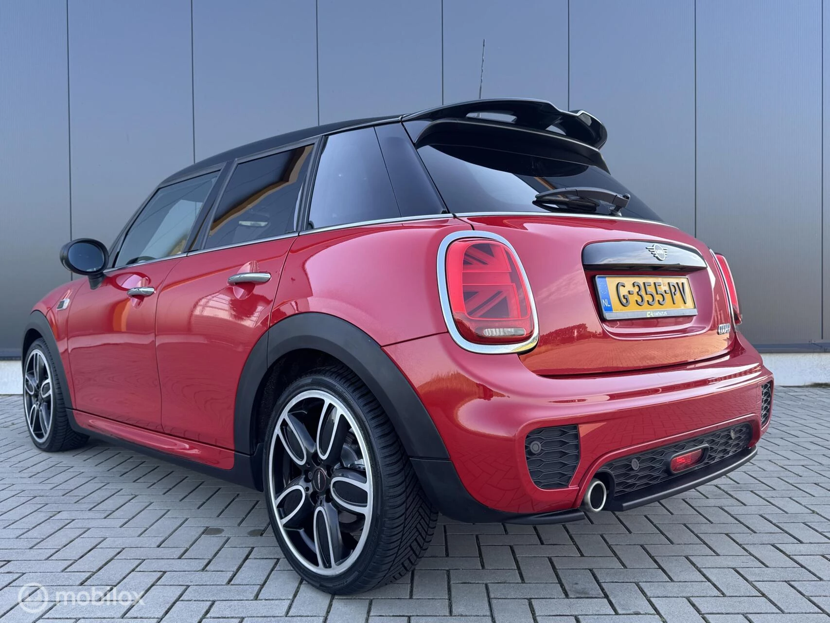 Hoofdafbeelding MINI 5-deurs