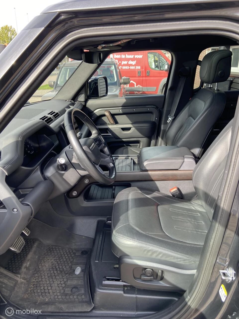 Hoofdafbeelding Land Rover Defender
