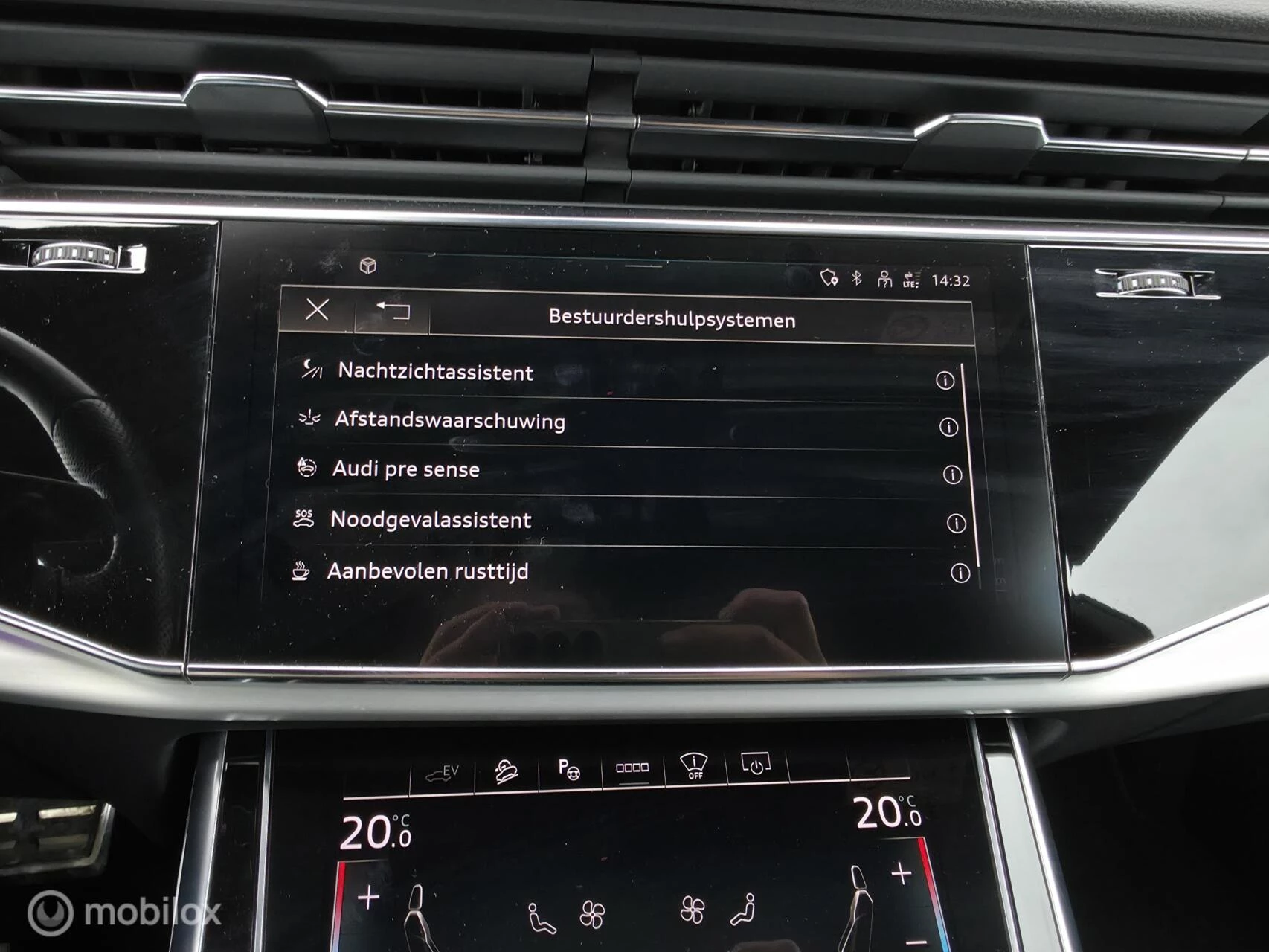 Hoofdafbeelding Audi Q8